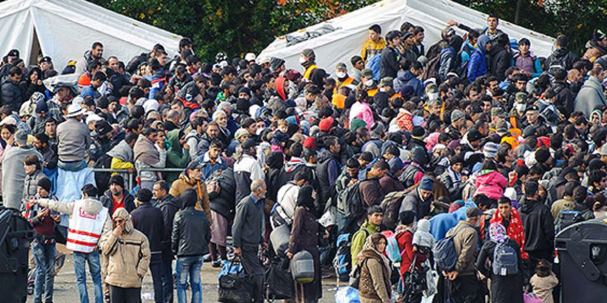 Flüchtlinge am Grenzübergang Spielfeld