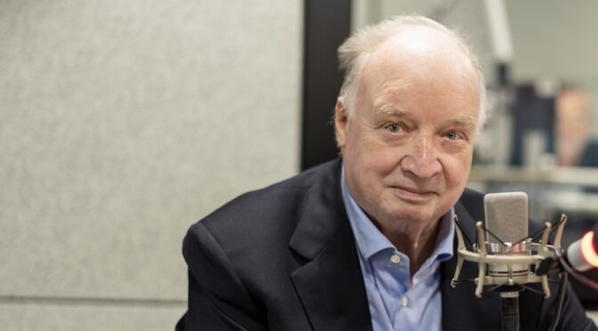 Hans Rauscher im Ö1-Studio