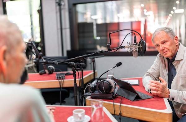 A.W. mit Andrea Kdolsky im Ö1-Studio