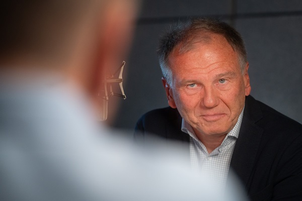 Armin Wolf mit Ivan Krastev im Ö1-Studio